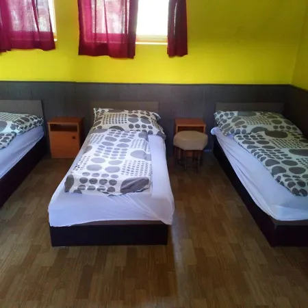 Maison d'hôtes Katica Panzio Siófok